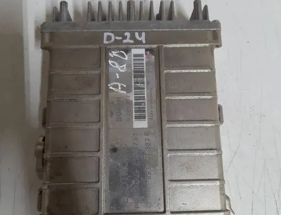 Блок за управление на двигателя ECU