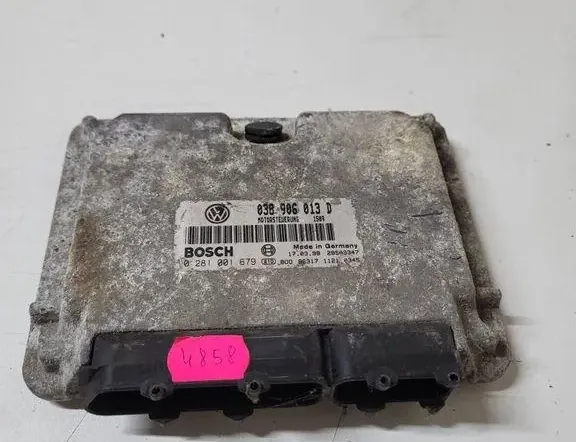 Блок за управление на двигателя ECU