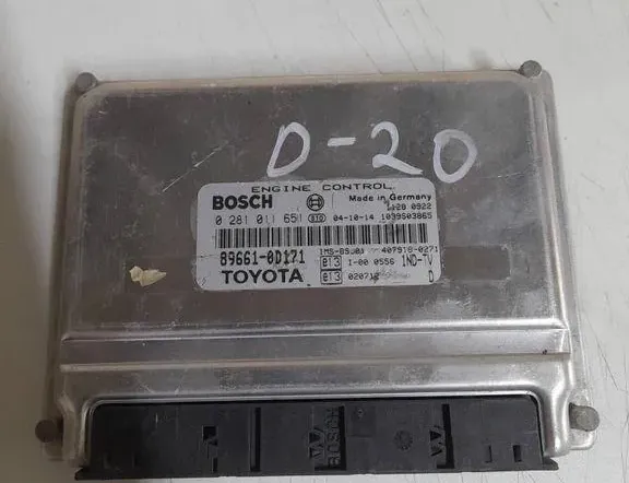 Блок за управление на двигателя ECU