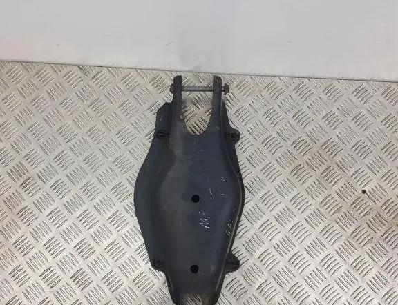 Задно контролно рамо
