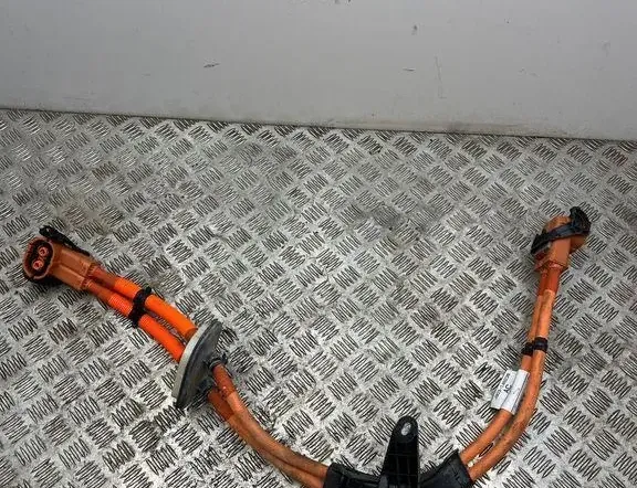 Друго окабеляване лом