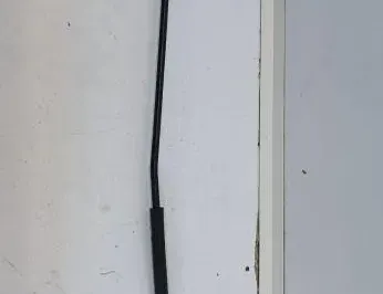 Крак на качулката