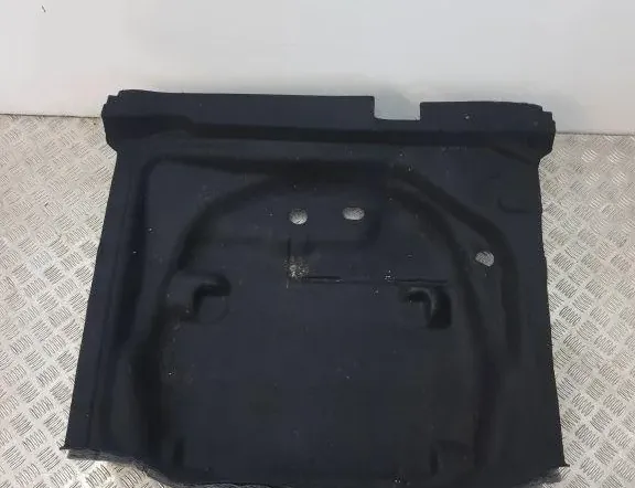 Килим за багажник
