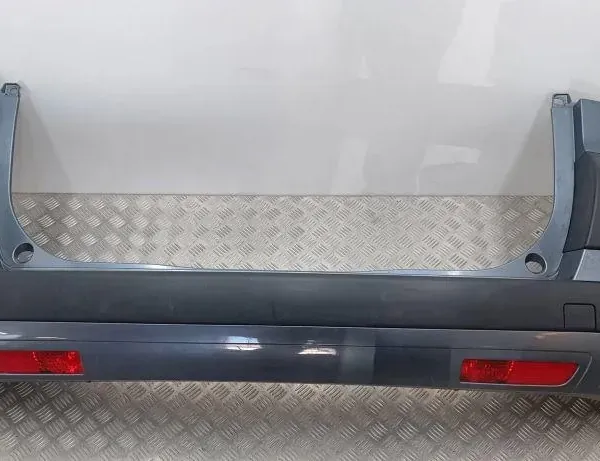 Задна броня