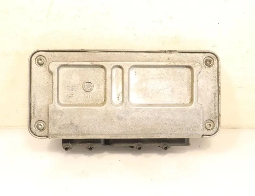 Блок за управление на двигателя ECU