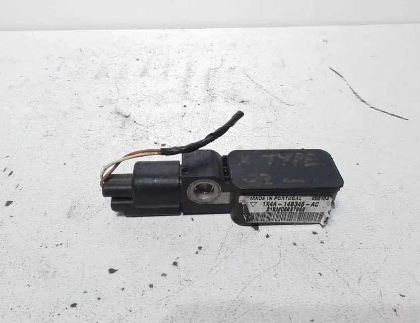 Сензор за удар при катастрофа