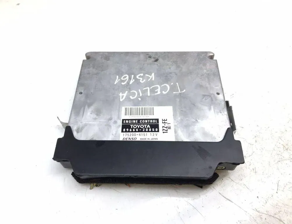 Блок за управление на двигателя ECU