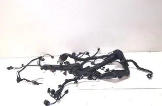 Кабелен сноп на двигателя