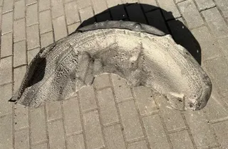 Задна лява обшивка на арката