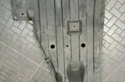 Ляв капак на долната част