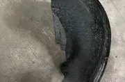 Обшивка на задната дясна арка