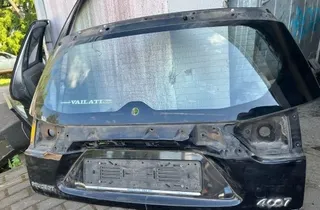Заден капак на багажника