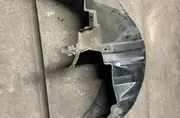 Задна лява обшивка на арката