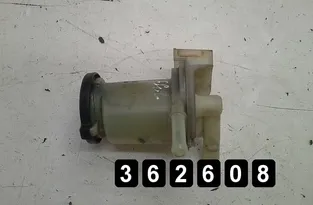 Резервоар на помпата на сервоуправление