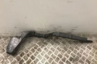 Предна лява скоба за броня