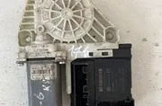 Моторче за регулиране на прозореца на предната лява врата