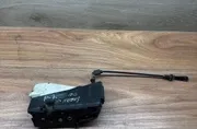 Заключване на предната лява врата