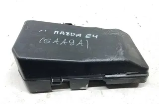 Капак на кутията с предпазители