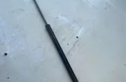 Крак на качулката