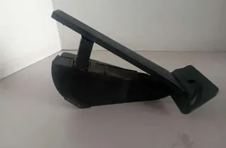 Педал на газта