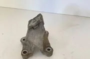 Задна скоба на двигателя