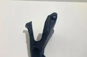 Задна скоба на двигателя