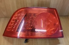 Задна лява задна светлина