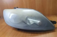 Преден ляв фар