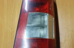 Задна дясна задна лампа