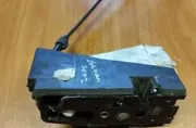 Заключване на задната лява врата