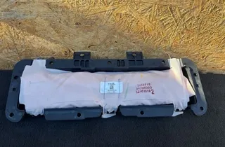 SRS Airbag за колена