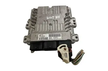 Блок за управление на двигателя ECU