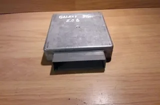 Блок за управление на двигателя ECU