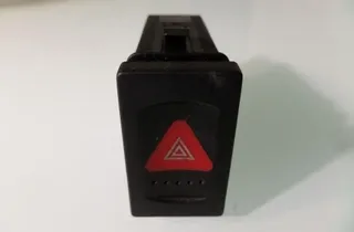 Бутон за опасност