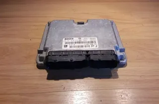 Блок за управление на двигателя ECU