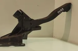 Педал на газта