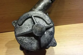 Вакуумна помпа