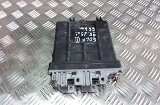 Блок за управление на двигателя ECU