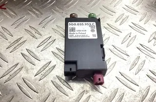 USB/AUX контролен блок