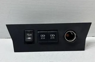 USB
