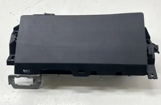 SRS Airbag за колена