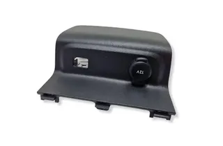 12 V контакт