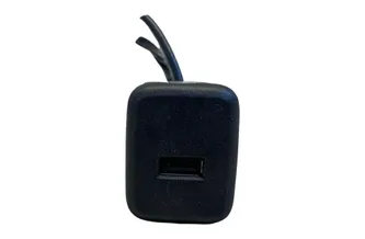 USB