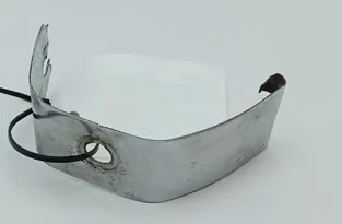 Лайсна за задна дясна броня