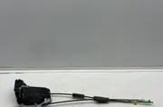 Заключване на задната дясна врата