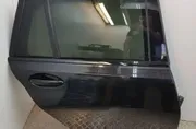 Задна дясна врата