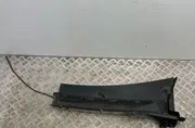 Облицовка на капака на предната чистачка