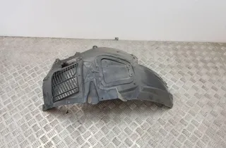 Предна лява вътрешна обшивка на арката
