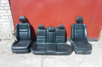 Комплект седалка