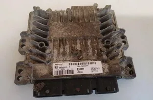 Блок за управление на двигателя ECU